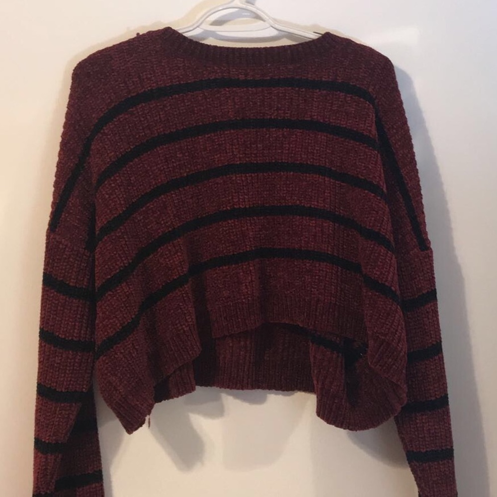 Large forever21 crop top